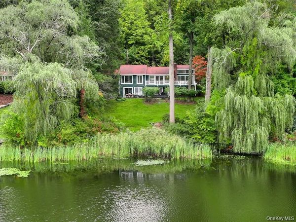 38 Bishop Park Road, Pound Ridge, NY 10038