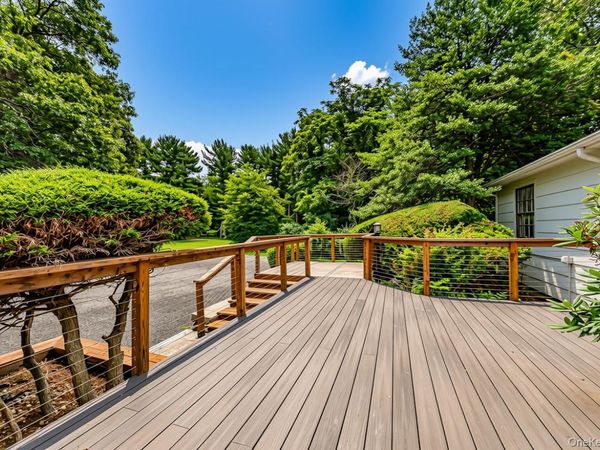 3 South Run, Cold Spring Harbor, NY 11724