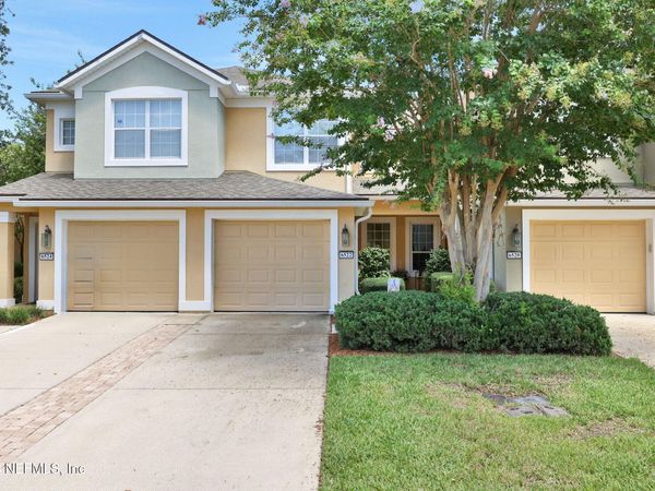 6522 WHITE BLOSSOM Circle, Unit 27B, Jacksonville, FL 32258