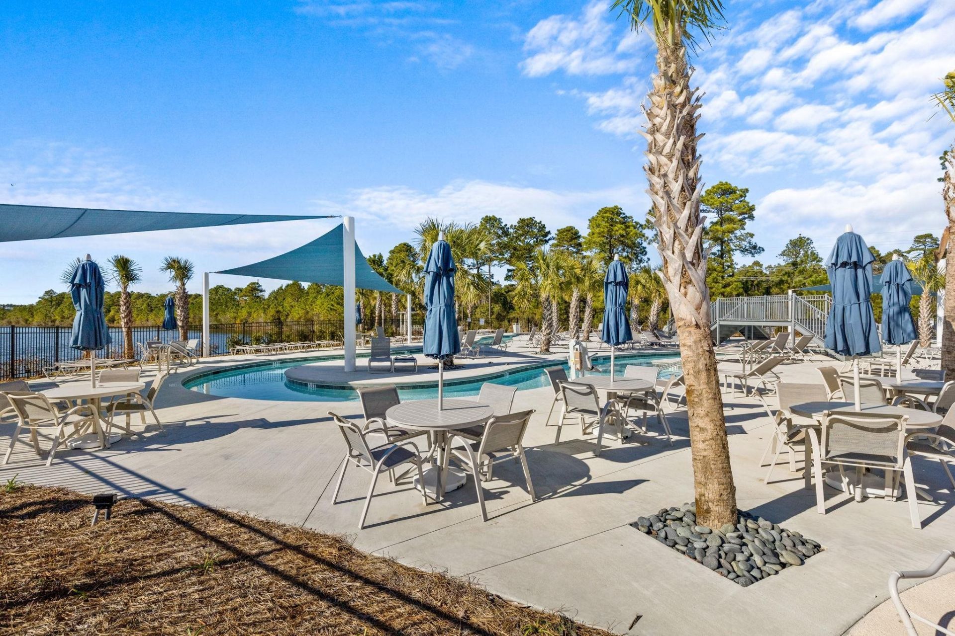 511 Carnaby Loop  Photo 43