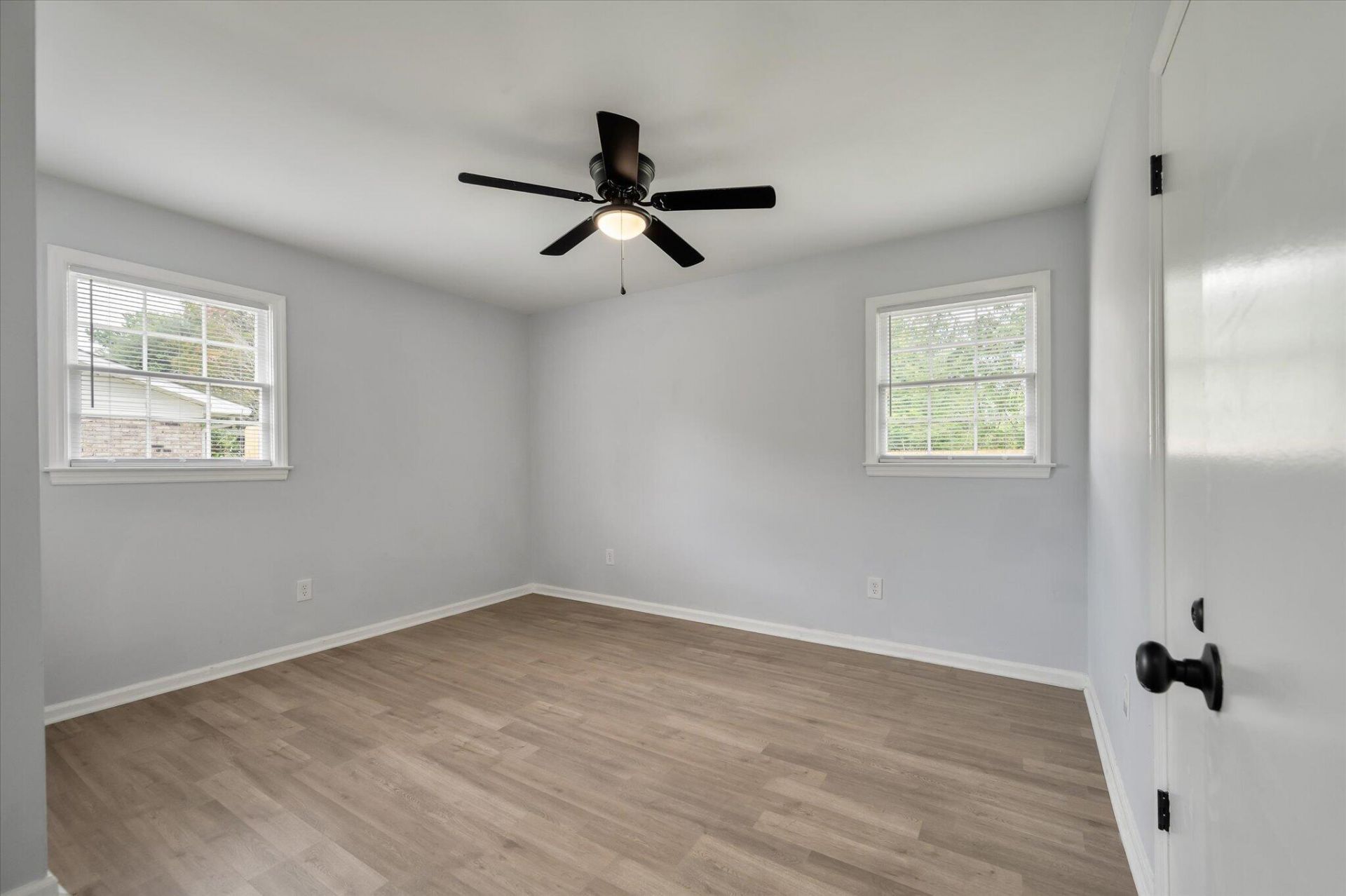 4494 Hardwood Street Photo 19