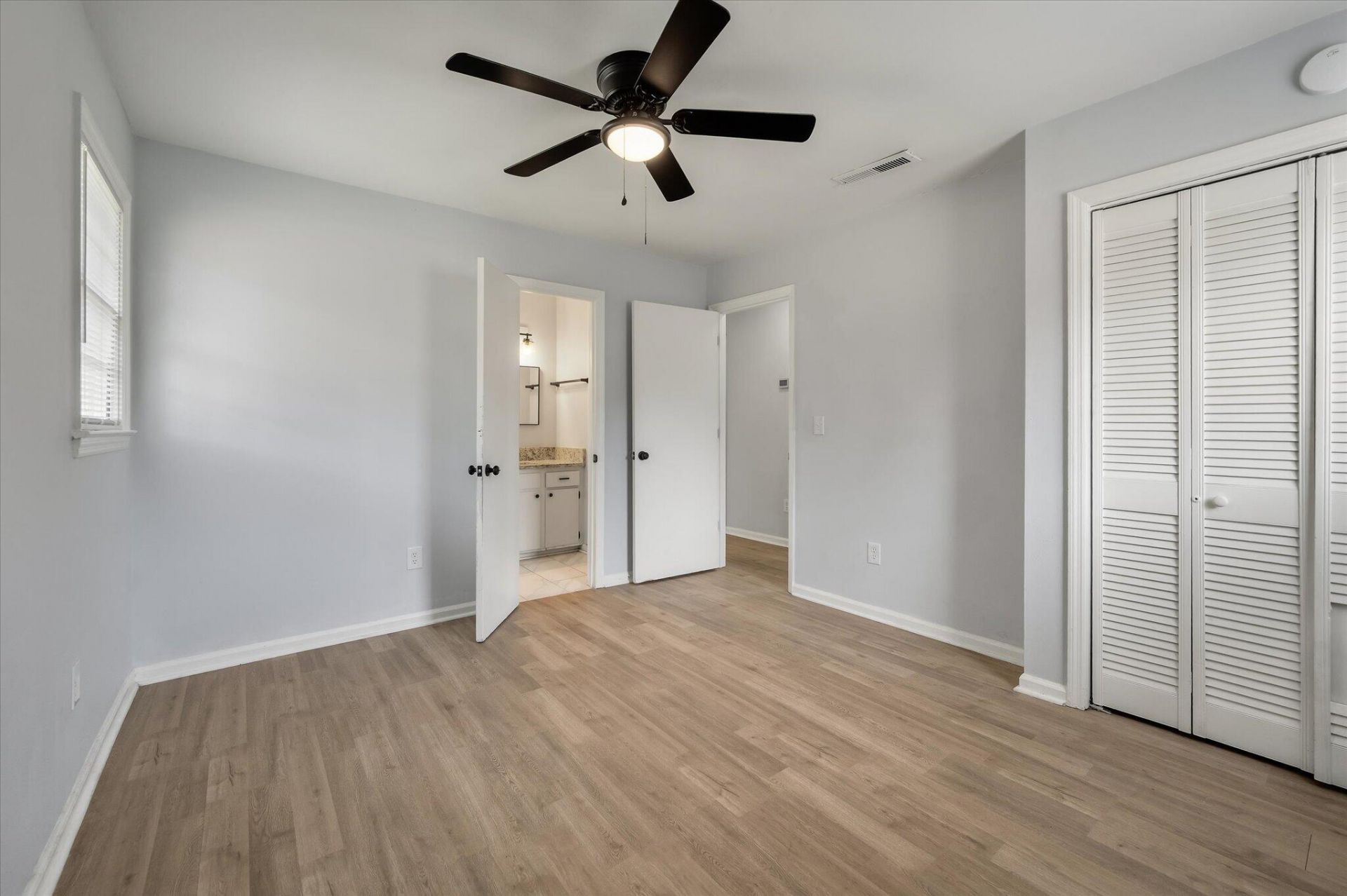 4494 Hardwood Street Photo 20