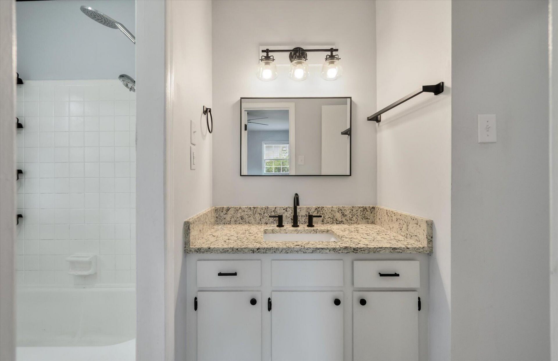 4494 Hardwood Street Photo 21