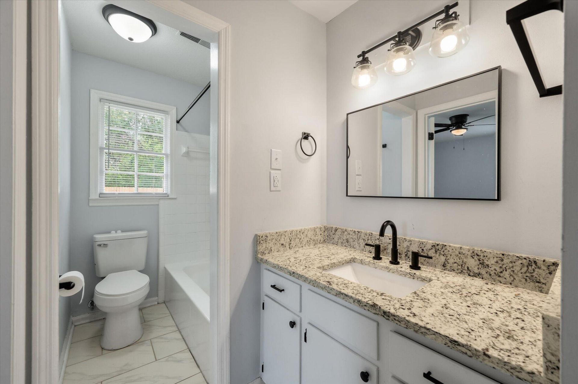 4494 Hardwood Street Photo 22