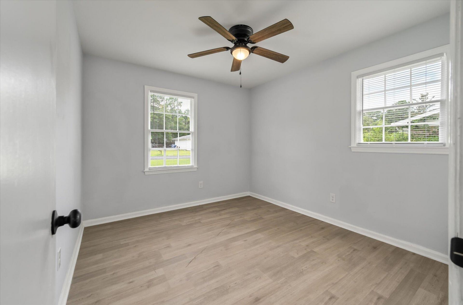 4494 Hardwood Street Photo 24