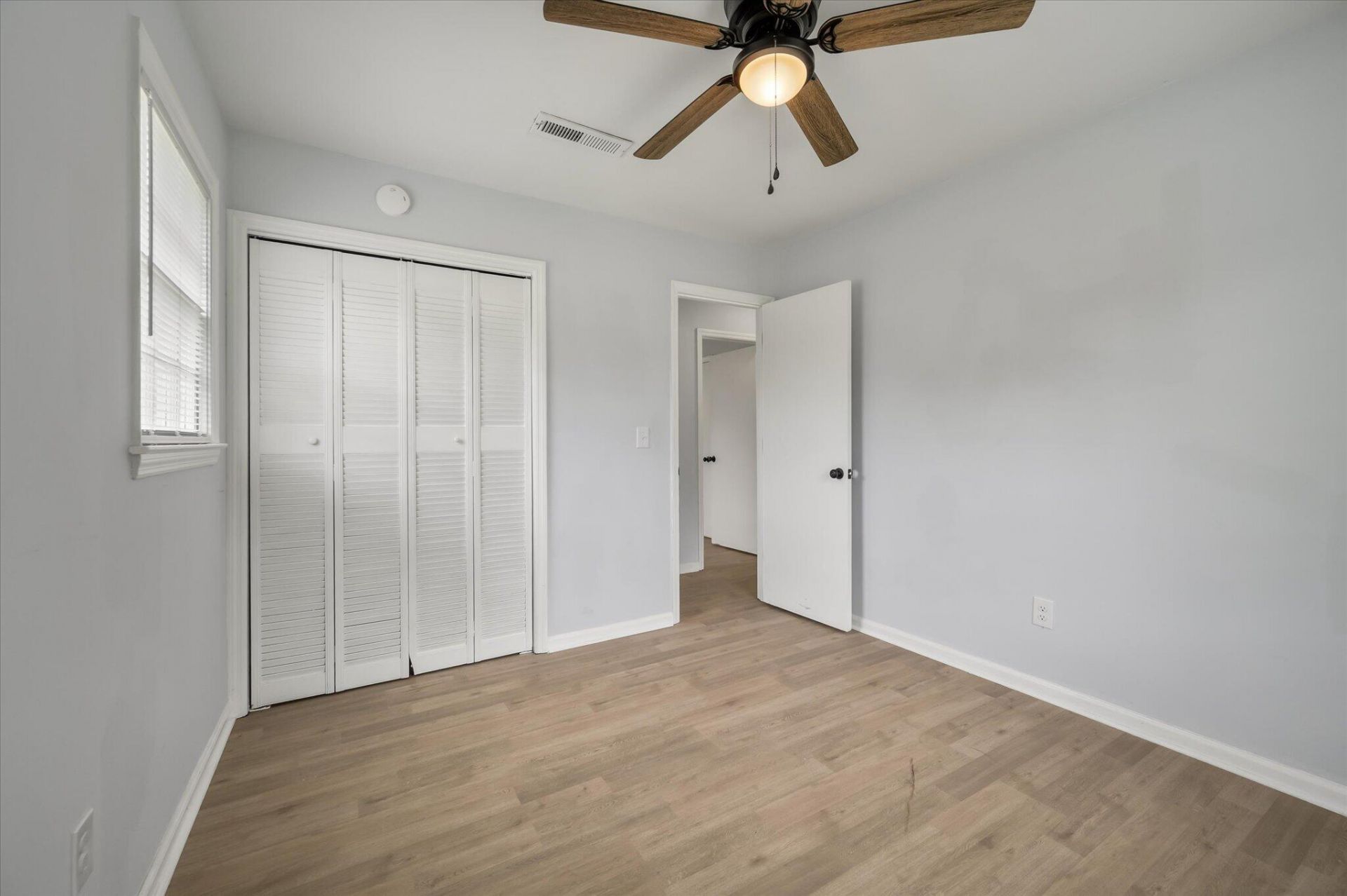 4494 Hardwood Street Photo 25