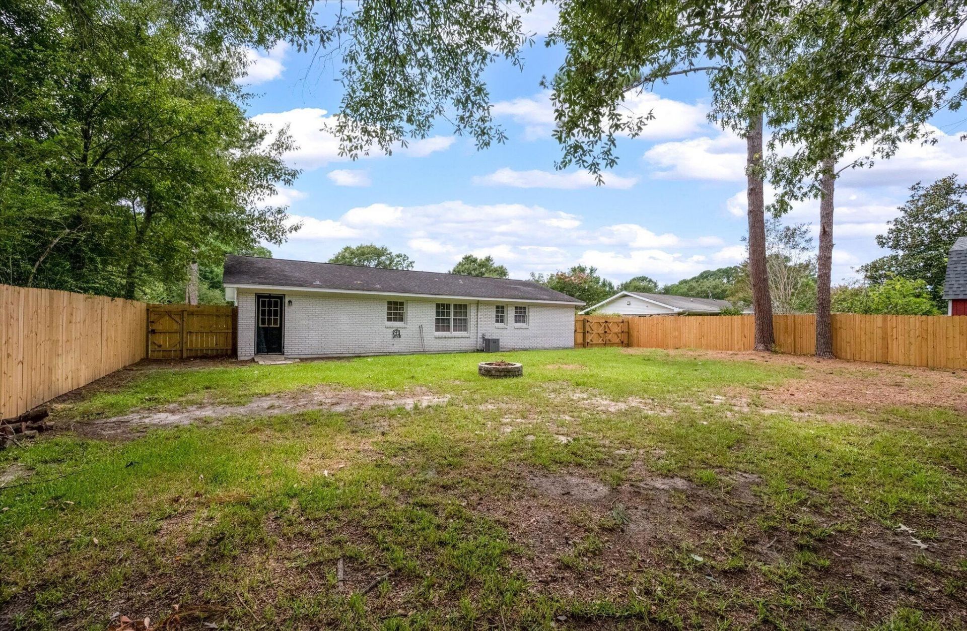4494 Hardwood Street Photo 28