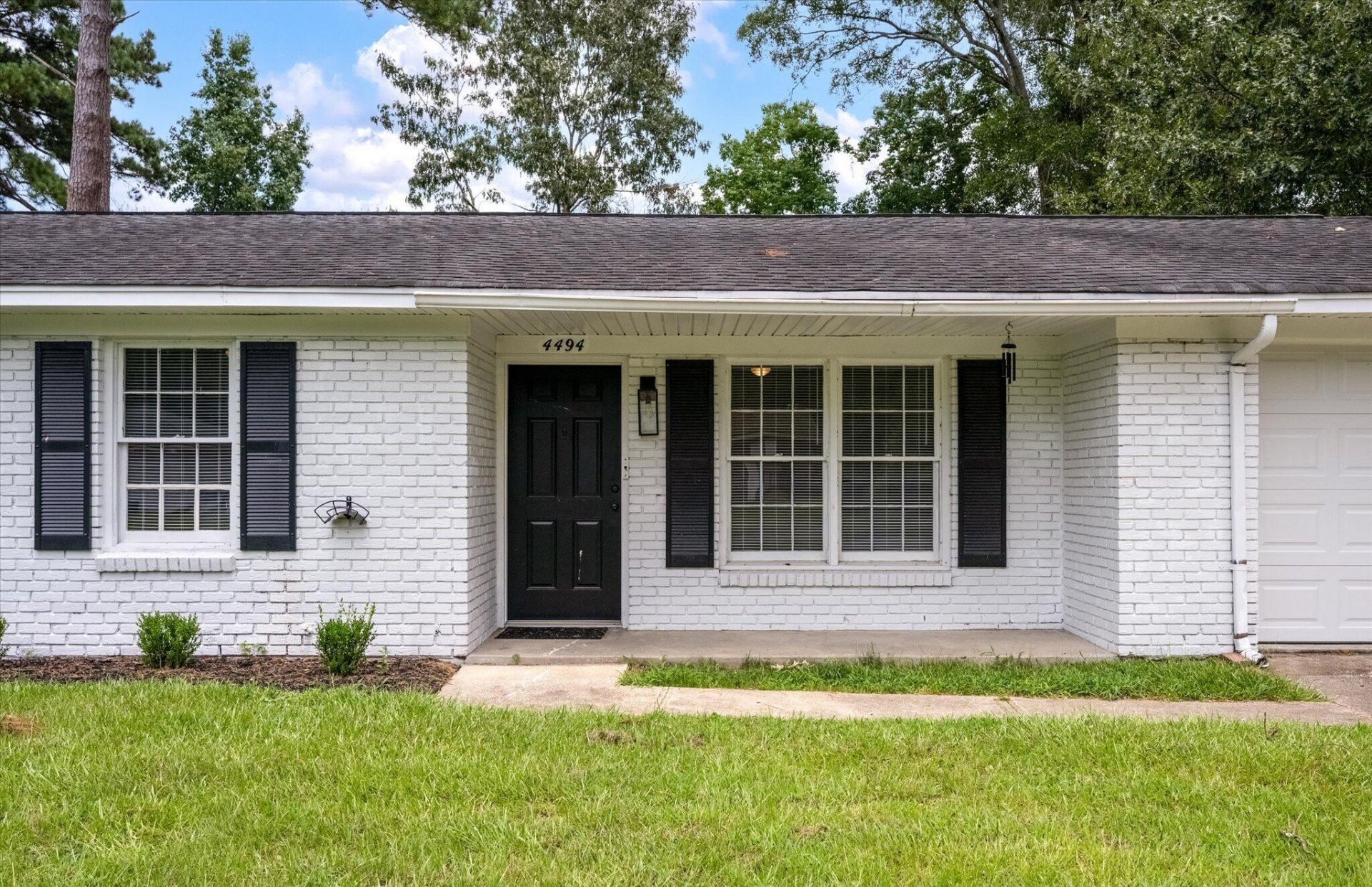 4494 Hardwood Street Photo 4