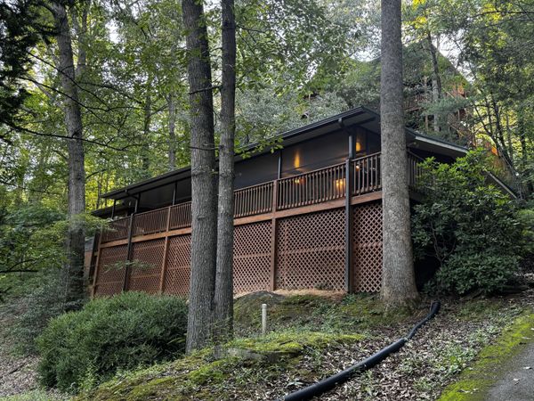 530 Parton Drive, Gatlinburg, TN 37738