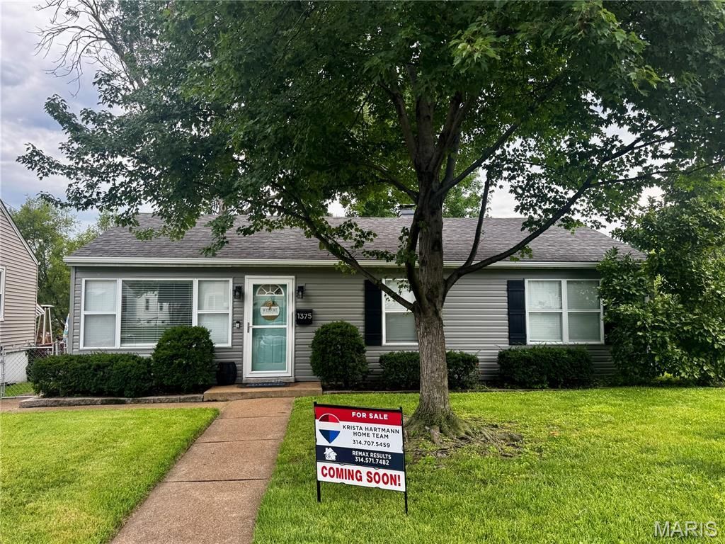 1375 Mobile Court , Saint Louis, MO 63139 Main Photo