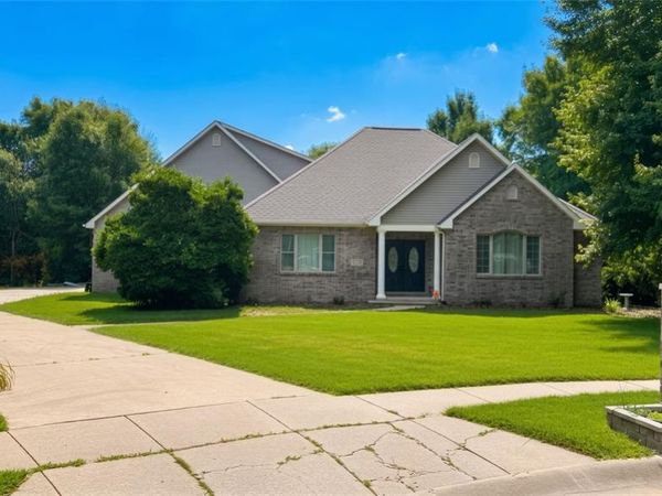 8536 Armsleigh Place , O'Fallon, IL 62269