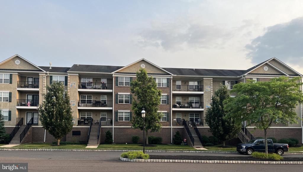 3940 ASHLAND DRIVE , SKIPPACK, PA 19474