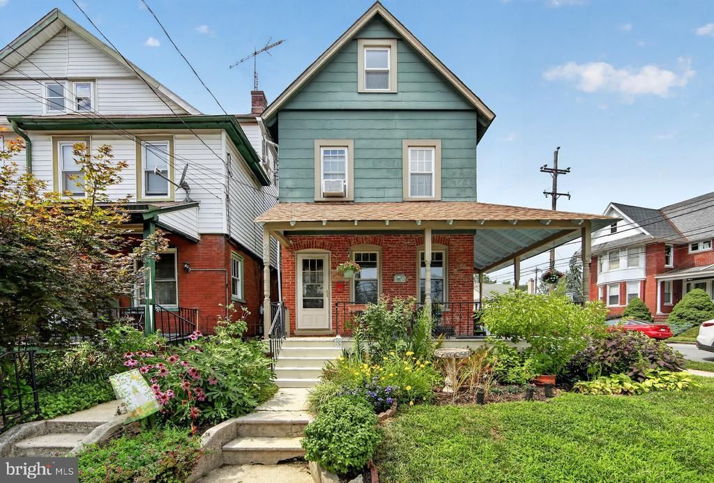 241 WASHINGTON AVENUE , DOWNINGTOWN, PA 19335