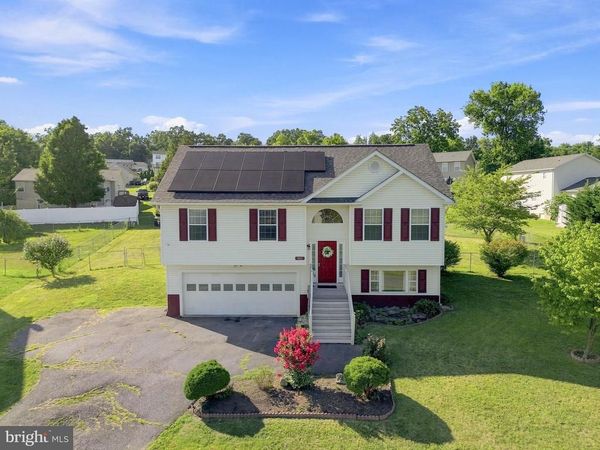 261 BAER OAK DRIVE, MAURERTOWN, VA 22644