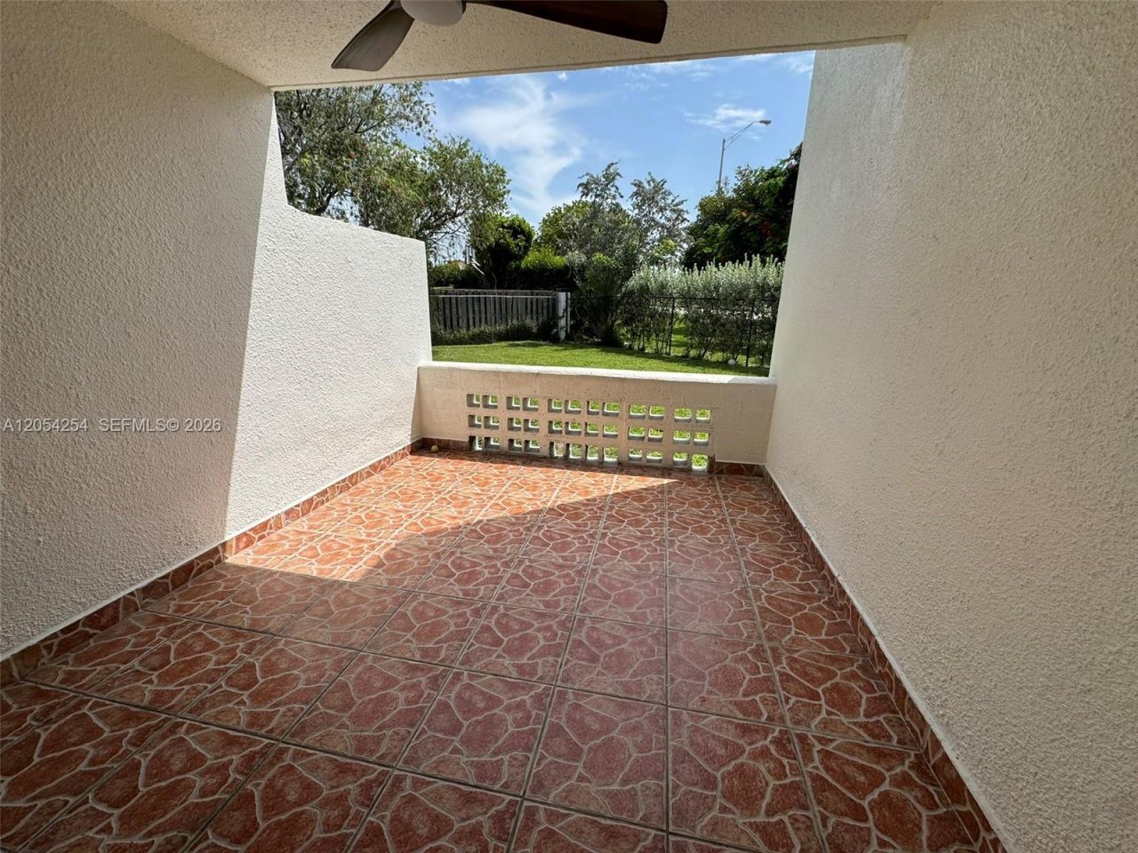 9711 Fontainebleau Blvd, Unit D106, Miami, FL 33172 Photo