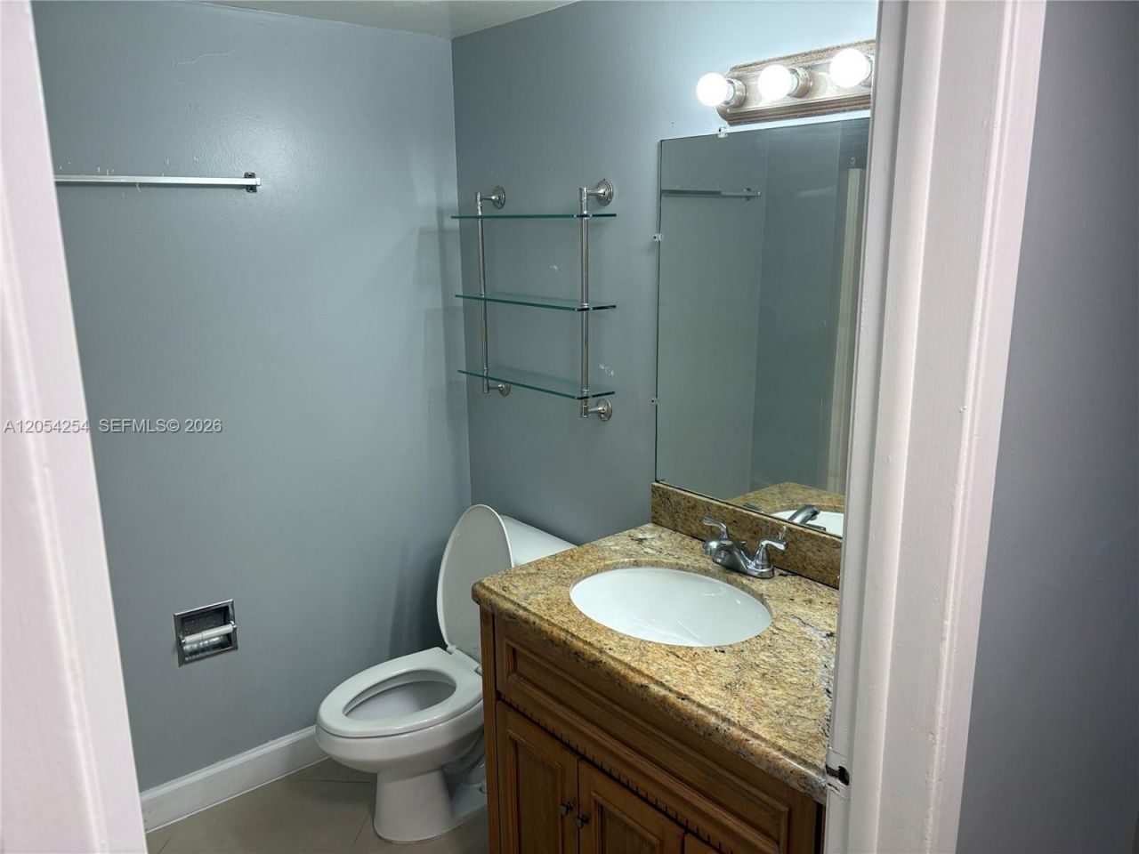 9711 Fontainebleau Blvd , Unit D106, Miami, FL 33172 Photo