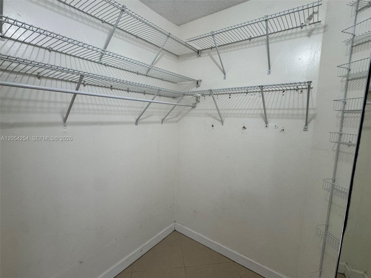 9711 Fontainebleau Blvd, Unit D106, Miami, FL 33172 Photo