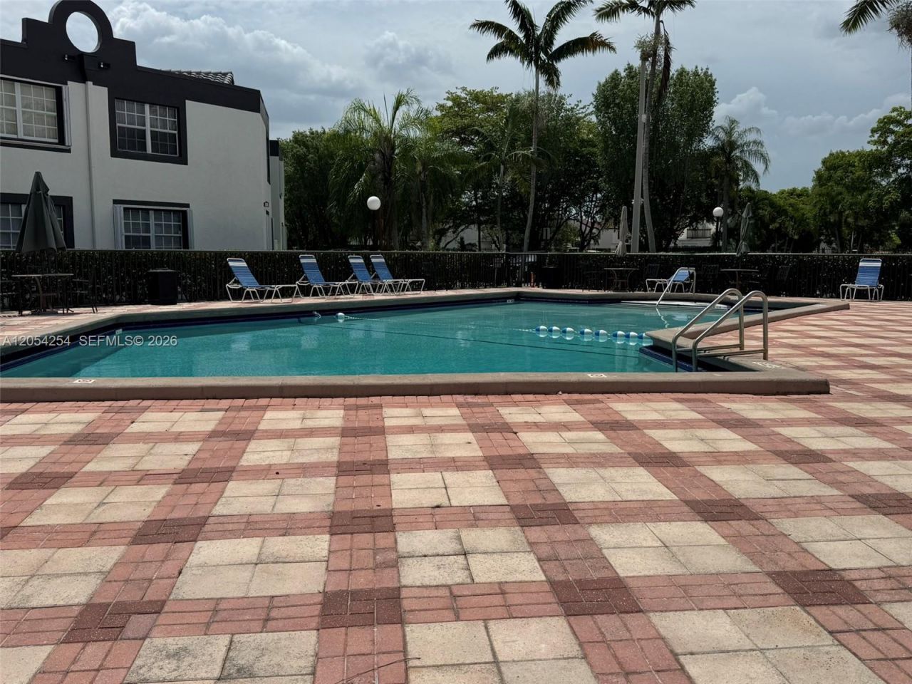 9711 Fontainebleau Blvd, Unit D106, Miami, FL 33172 Photo