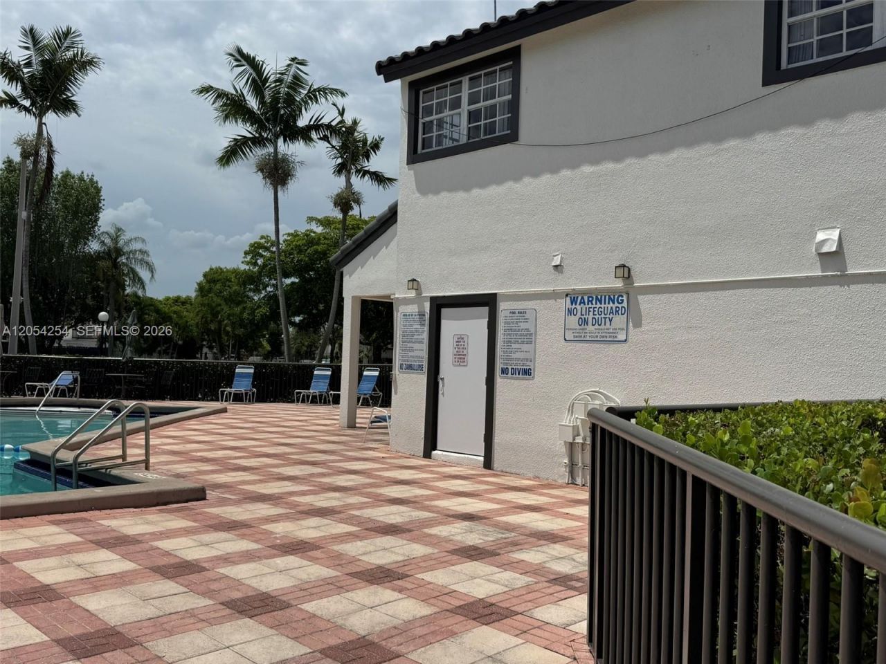 9711 Fontainebleau Blvd, Unit D106, Miami, FL 33172 Photo