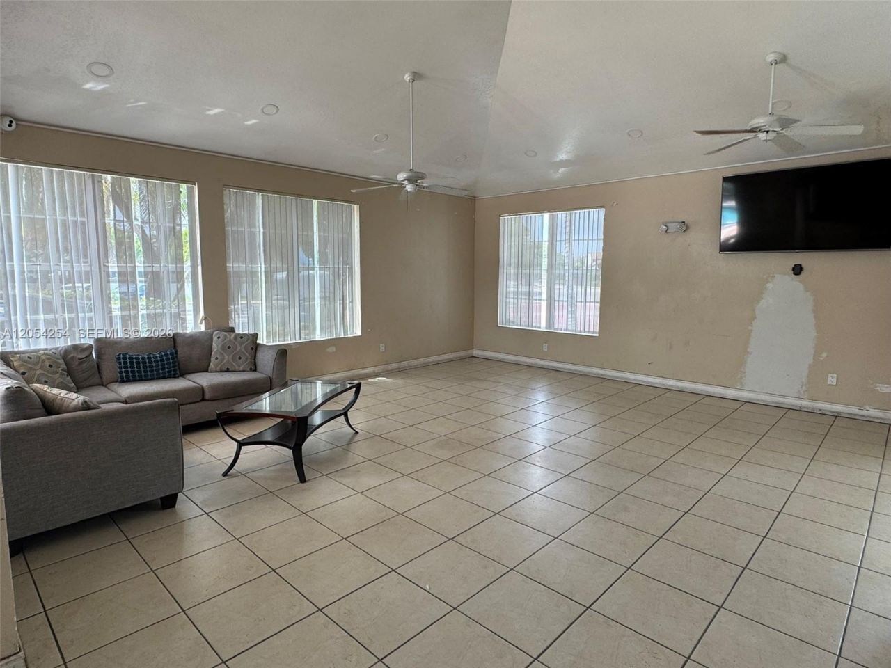 9711 Fontainebleau Blvd, Unit D106, Miami, FL 33172 Photo