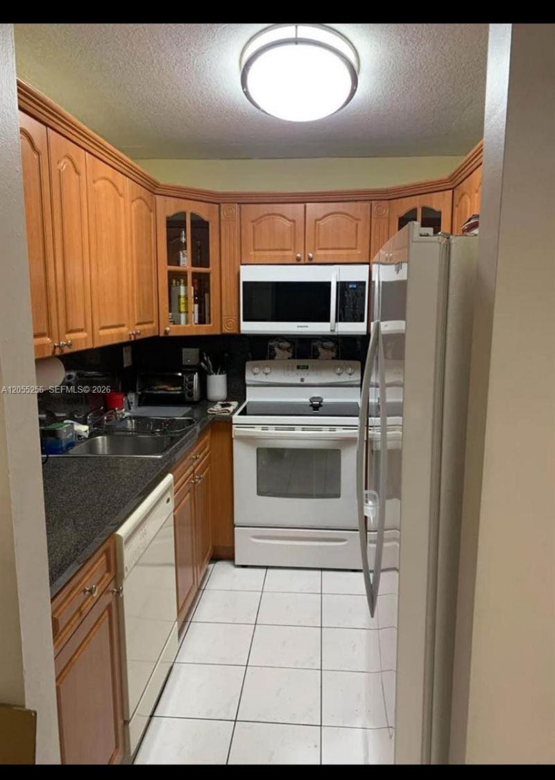 1221 SW 122nd Ave, Unit 105, Miami, FL 33184 Photo