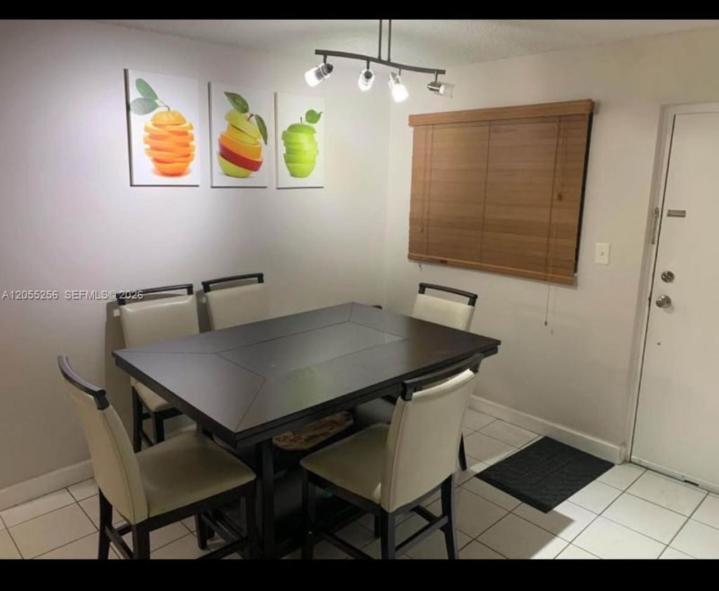 1221 SW 122nd Ave, Unit 105, Miami, FL 33184 Photo