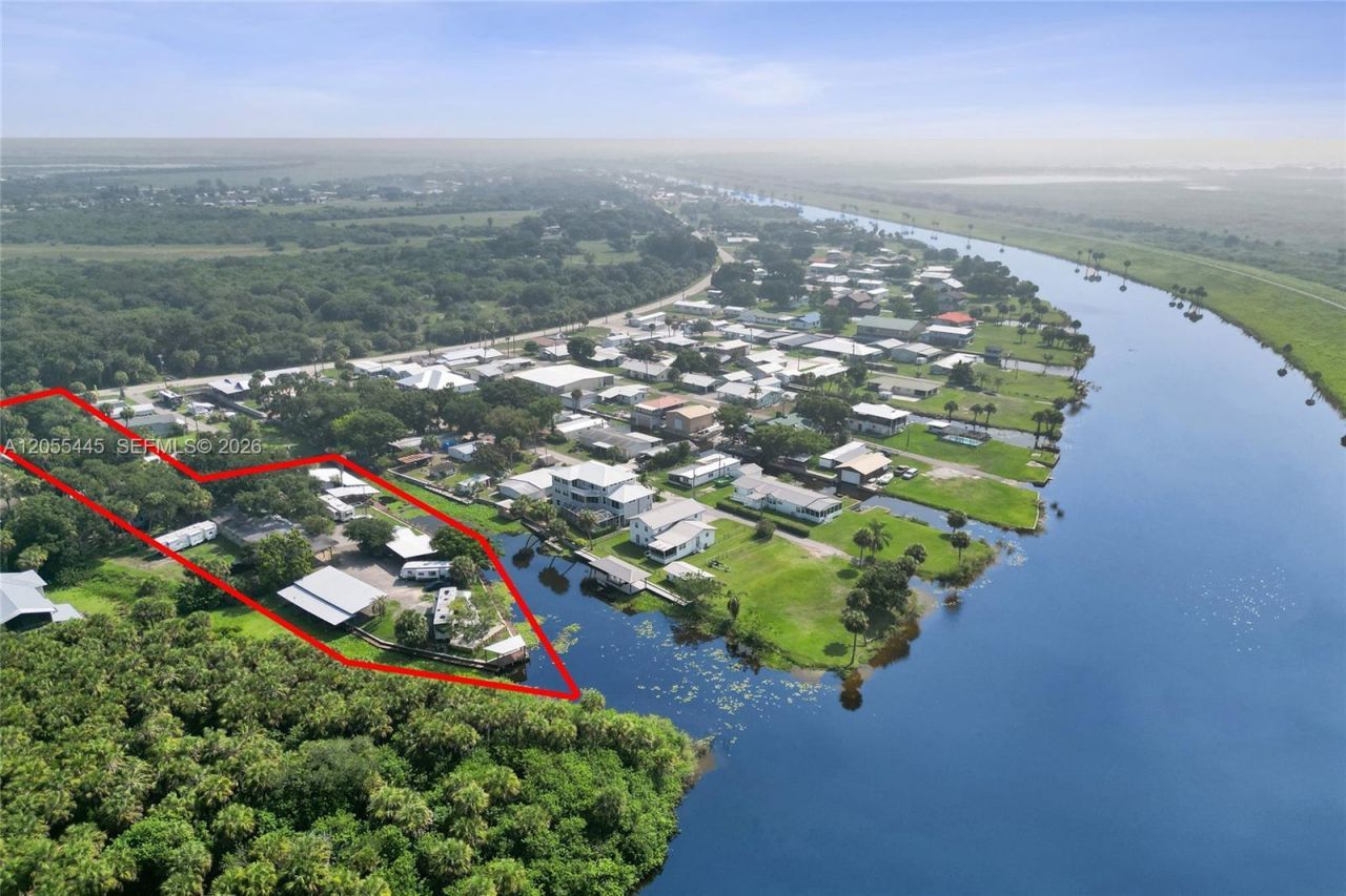 1059 Marina Ln, Moore Haven, FL 33471 Photo
