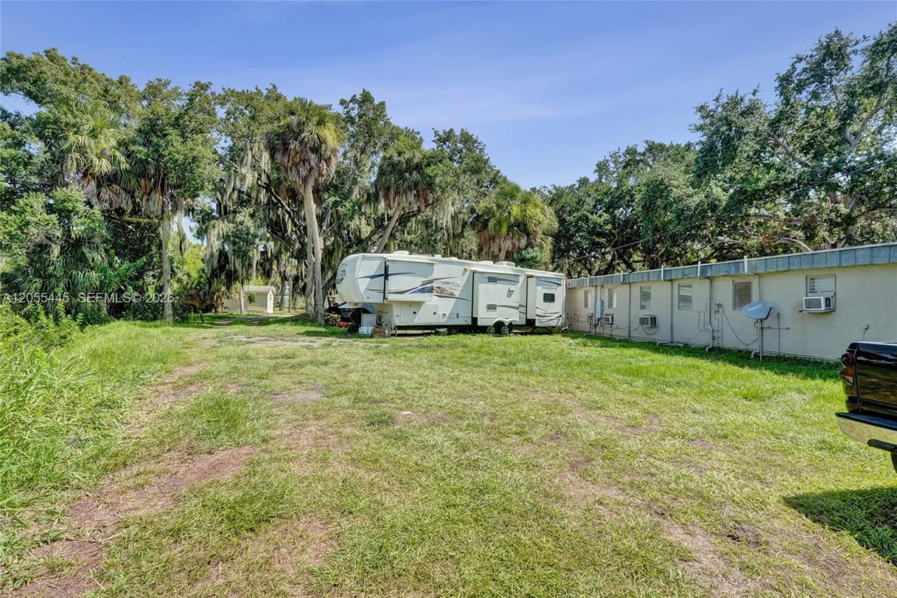 1059 Marina Ln, Moore Haven, FL 33471 Photo
