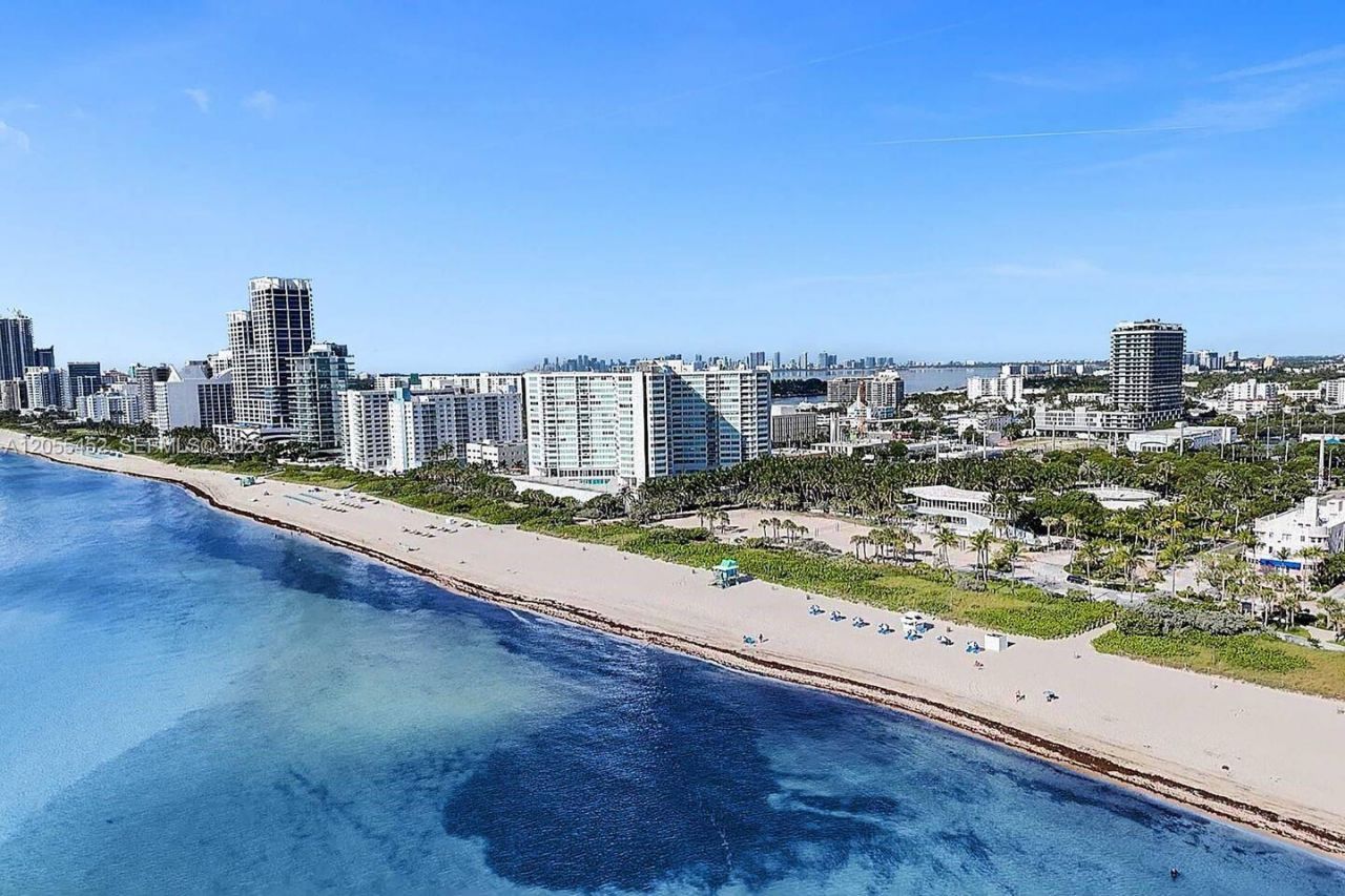 580 72nd , Unit 1004, Miami Beach, FL 33141 Photo