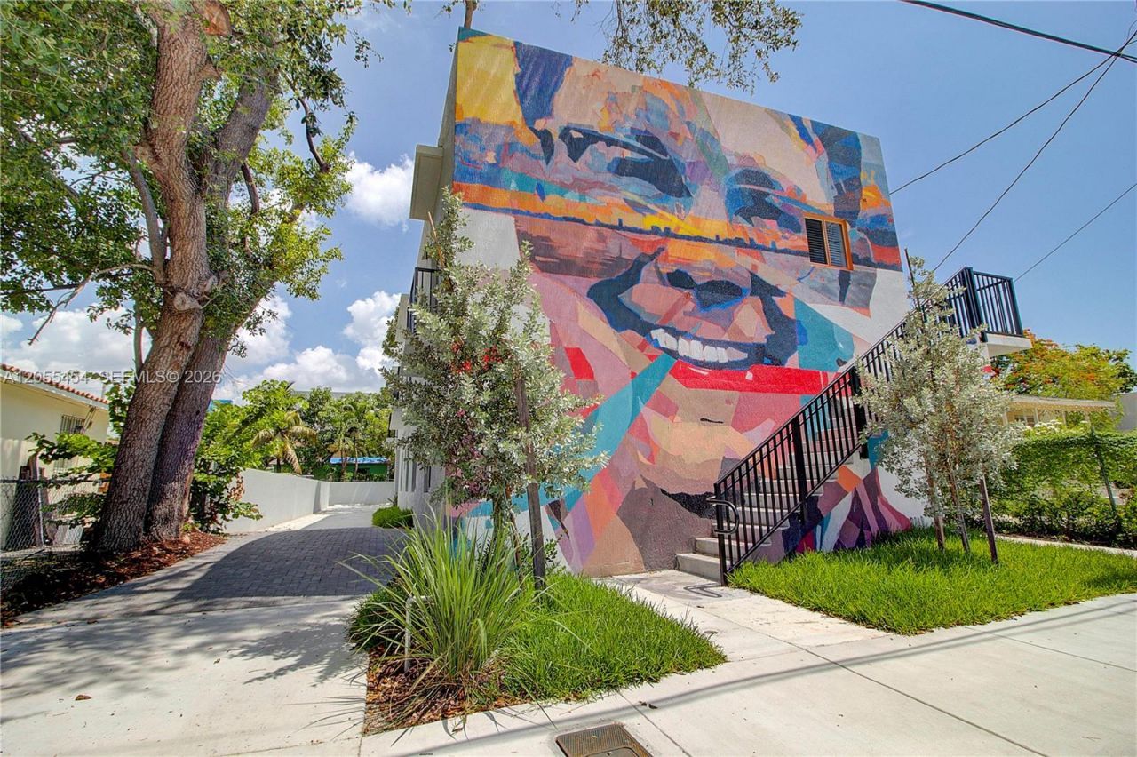 427 NW 34th St, Unit 4, Miami, FL 33127 Photo