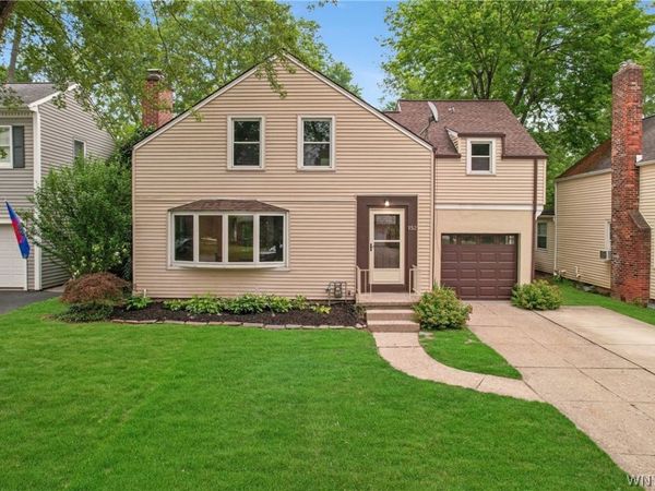 152 Bernhardt Drive , Buffalo, NY 14226