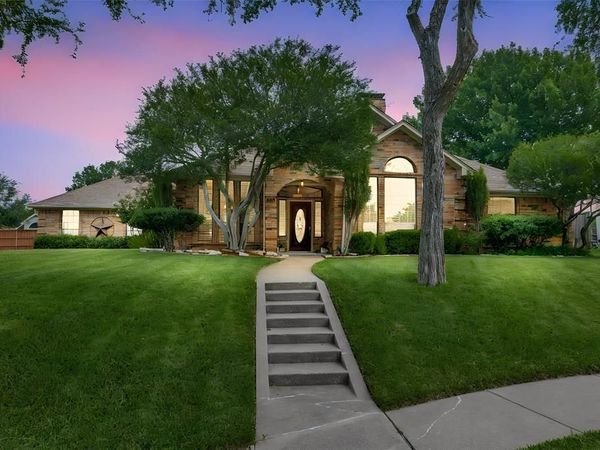 3411 Cedar Hill Court, Sachse, TX 75048