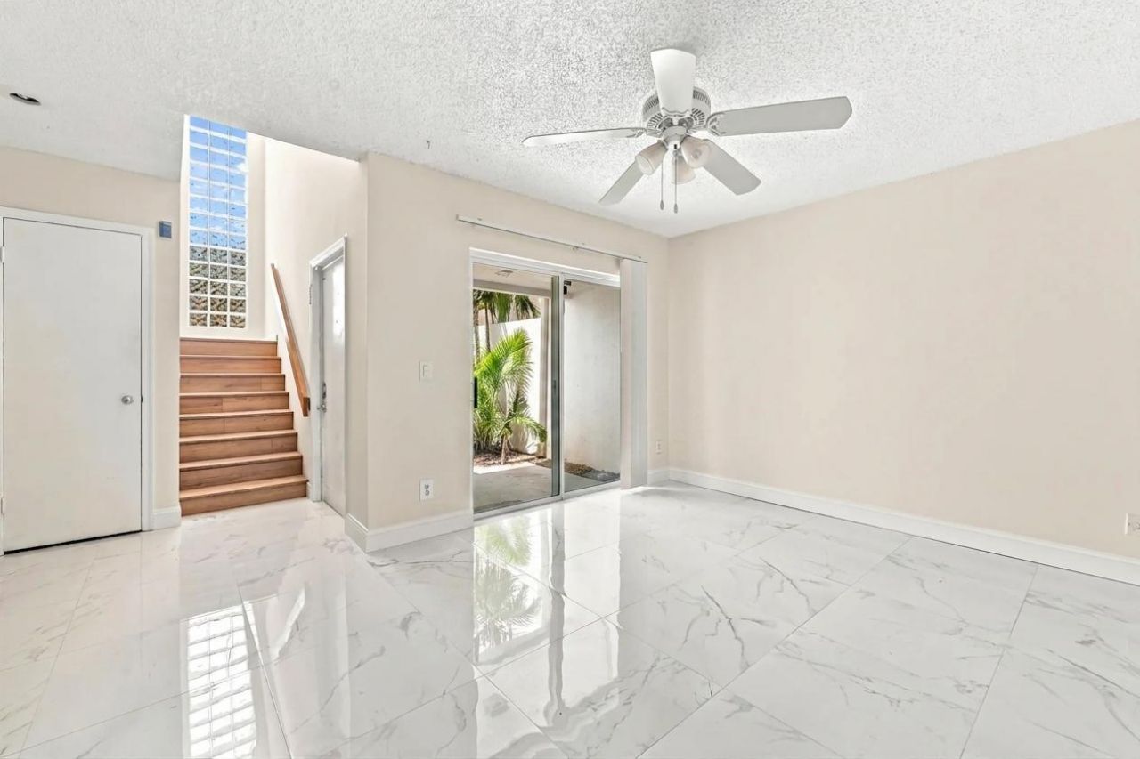 5120 Elmhurst Road, Unit A, West Palm Beach, FL 33417 Photo