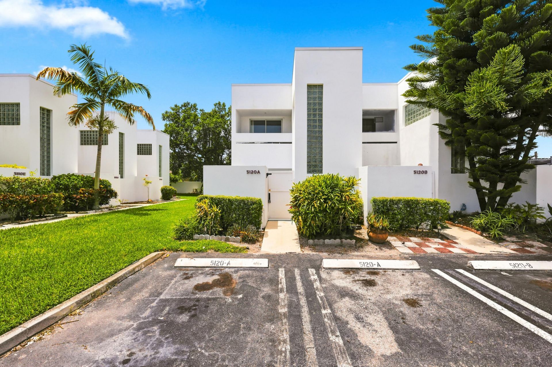 5120 Elmhurst Road, Unit A, West Palm Beach, FL 33417 Photo