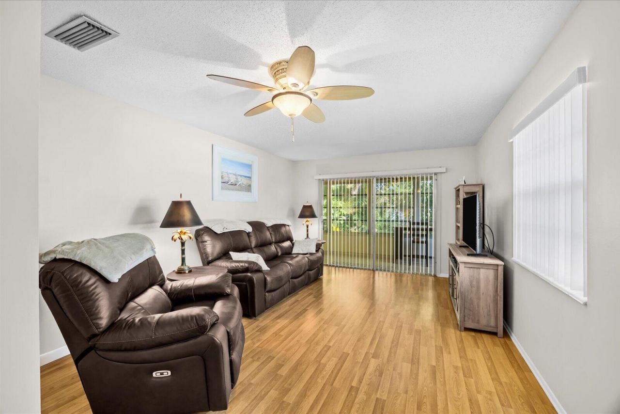 2600 SE Ocean Boulevard, Unit DD-8, Stuart, FL 34996 Photo