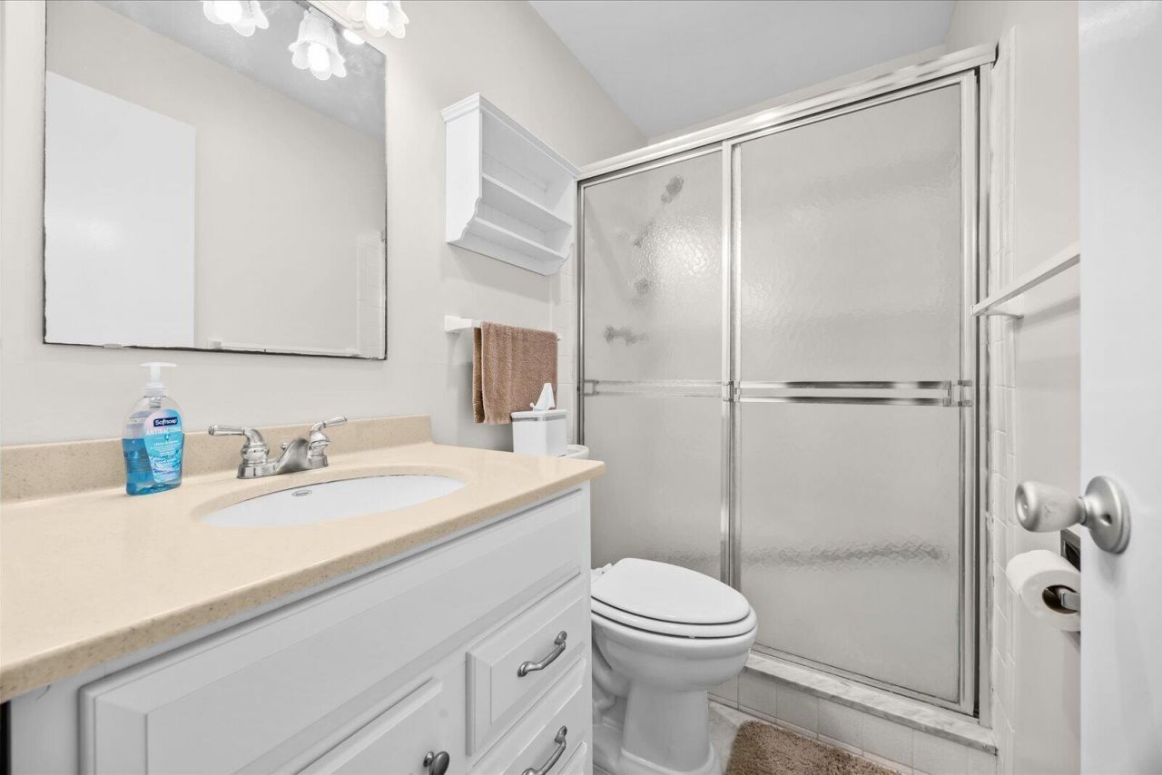 2600 SE Ocean Boulevard, Unit DD-8, Stuart, FL 34996 Photo