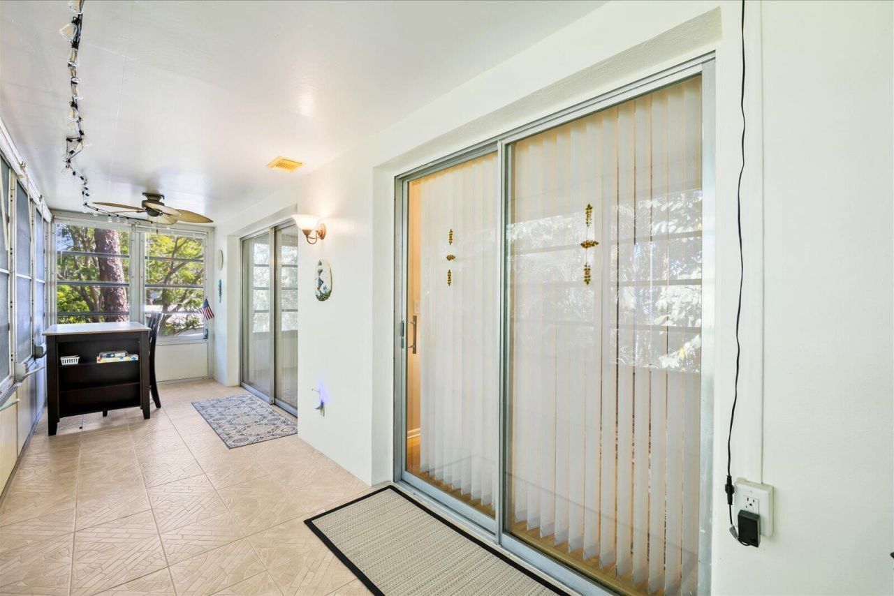 2600 SE Ocean Boulevard, Unit DD-8, Stuart, FL 34996 Photo