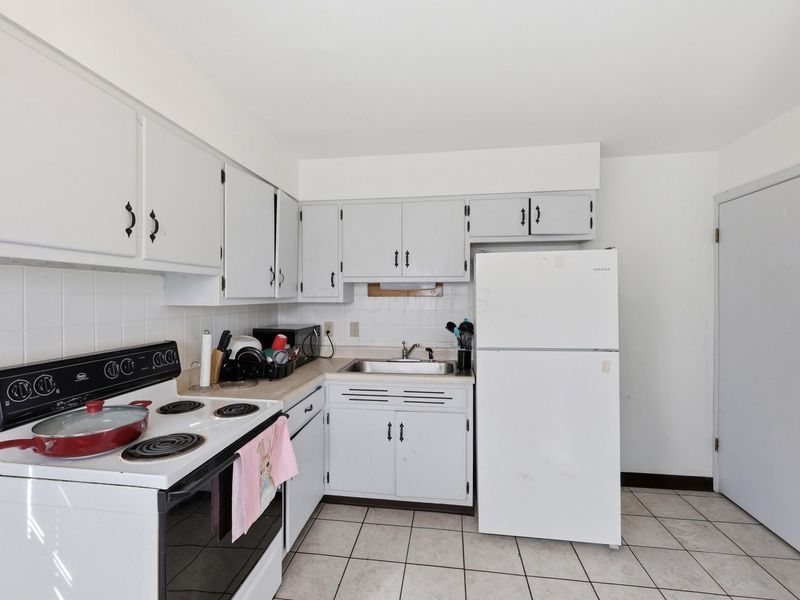 5780 N Meadows Boulevard, Columbus, OH 43229 Photo 11