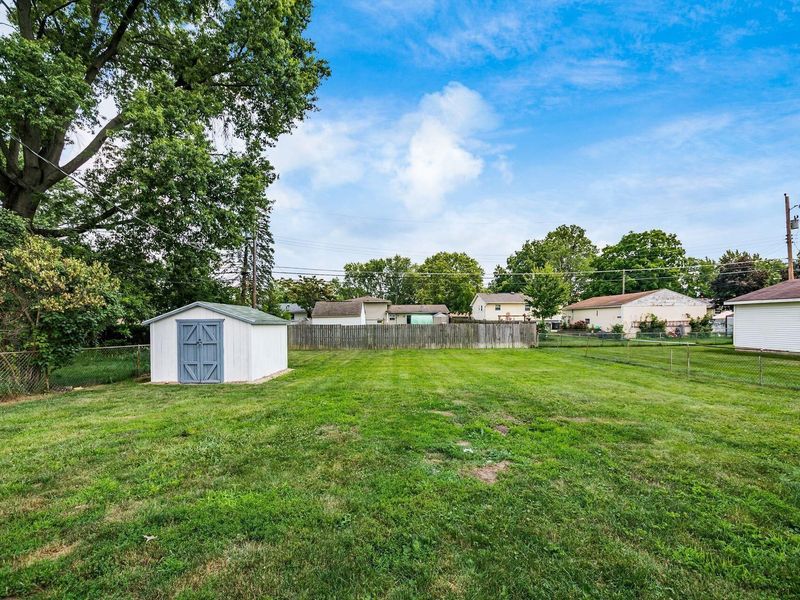 450 Flintwood Drive, Columbus, OH 43230 Photo 25