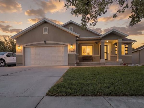 6992 W HUNTER VALLEY DR S, West Valley City, UT 84128