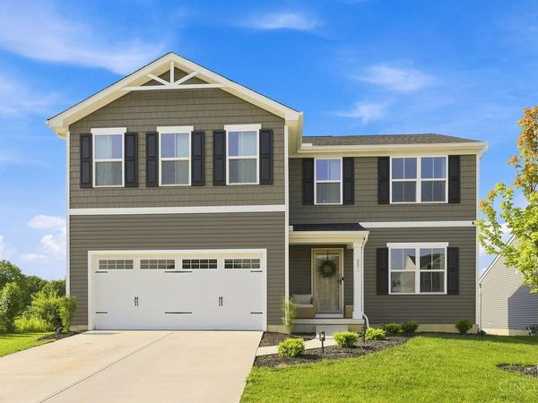 287 Samplewood Lane, Amelia, OH 45102