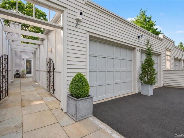 32 Beechwood Way, Briarcliff Manor, NY 10510