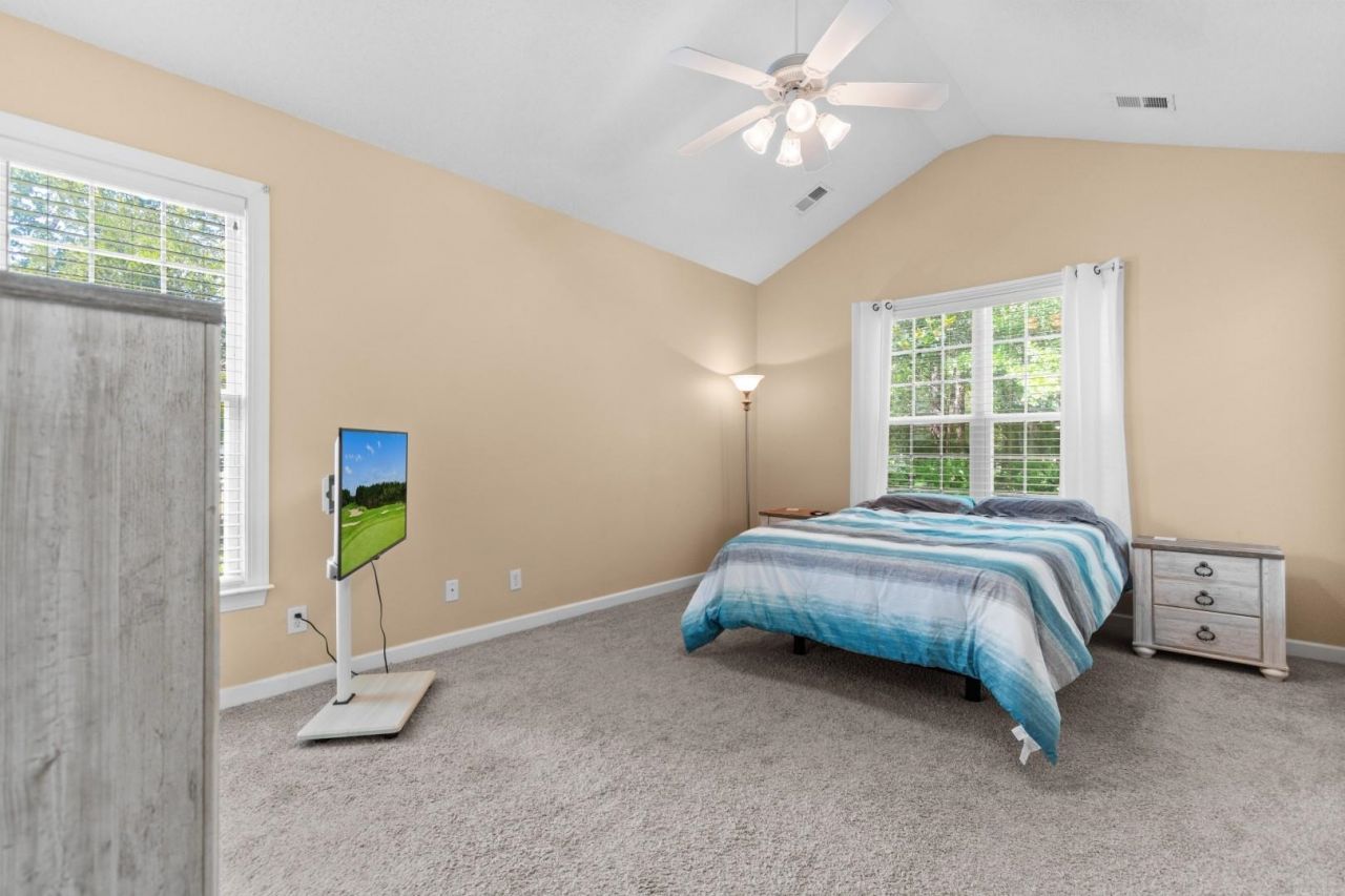 6371 Longwood Dr. Photo 23