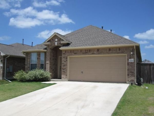 12020 Crownstone LN , Manor, TX 78653