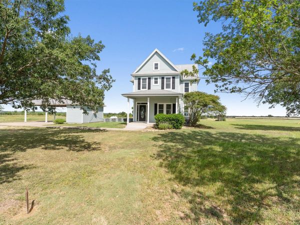 768 Upper Elgin River RD , Elgin, TX 78621