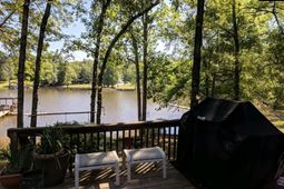 957 Rocky Point Circle  photo 4