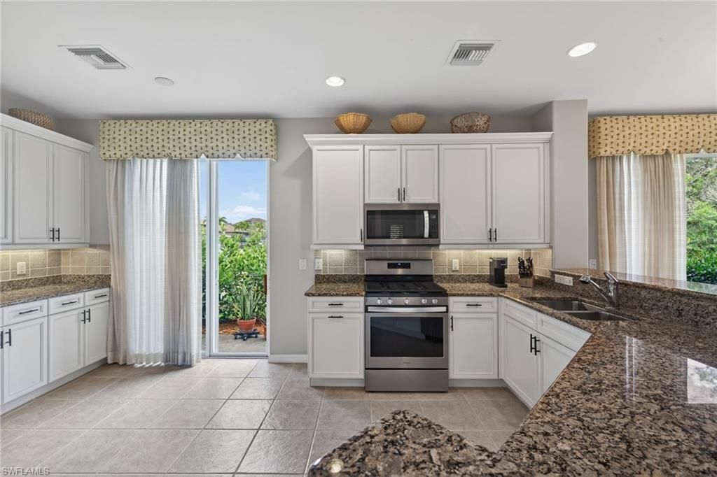 9311 Trieste Dr, Fort Myers, FL 33913 Photo