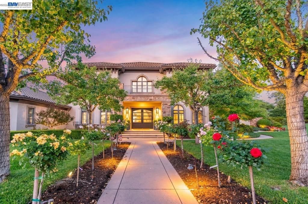 2794 W Ruby Hill Dr, Pleasanton, CA 94566 Main Photo