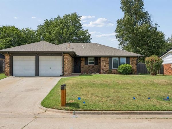 11707 Sagamore Drive, Yukon, OK 73099
