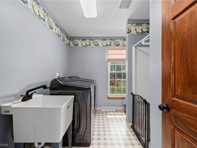 43800 Smith Road, Wellington, OH 44090 Photo 34